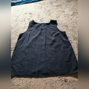 Mary Kay Black sleevless blouse